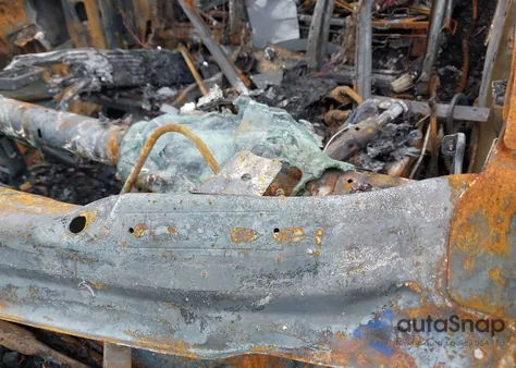 2020 Chevrolet Equinox Awd Lt 2.0L Turbo из США, поврежденный, VIN 3GNAXVEXXLL232283